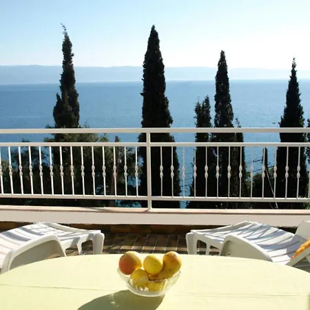 Apartament Mari Krilo